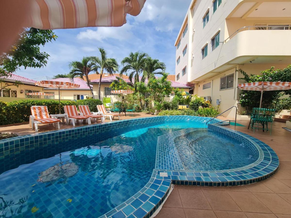 Butterfly Garden Boutique Residences By Frasier, A Lifestyle Destination Apt And Villas 1 To 3 Bedroom Units, 2 Full Bathrooms, Rain Shower, Spa Bath, Complete Kitchen, Staff 24-7,Fast Fiber Optic Wifi, 55" Smart Tv'S, Free Bbq, Pattaya Εξωτερικό φωτογραφία