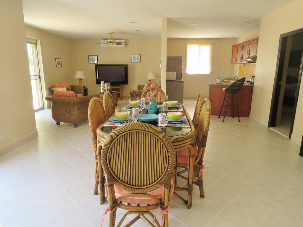 Butterfly Garden Boutique Residences By Frasier, A Lifestyle Destination Apt And Villas 1 To 3 Bedroom Units, 2 Full Bathrooms, Rain Shower, Spa Bath, Complete Kitchen, Staff 24-7,Fast Fiber Optic Wifi, 55" Smart Tv'S, Free Bbq, Pattaya Εξωτερικό φωτογραφία