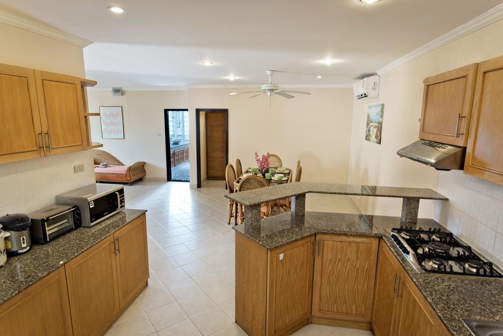 Butterfly Garden Boutique Residences By Frasier, A Lifestyle Destination Apt And Villas 1 To 3 Bedroom Units, 2 Full Bathrooms, Rain Shower, Spa Bath, Complete Kitchen, Staff 24-7,Fast Fiber Optic Wifi, 55" Smart Tv'S, Free Bbq, Pattaya Εξωτερικό φωτογραφία