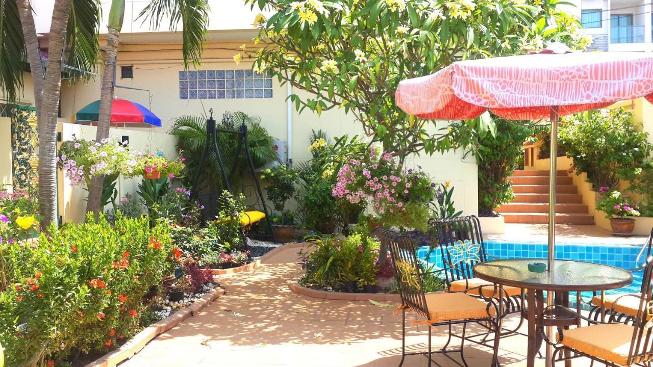 Butterfly Garden Boutique Residences By Frasier, A Lifestyle Destination Apt And Villas 1 To 3 Bedroom Units, 2 Full Bathrooms, Rain Shower, Spa Bath, Complete Kitchen, Staff 24-7,Fast Fiber Optic Wifi, 55" Smart Tv'S, Free Bbq, Pattaya Εξωτερικό φωτογραφία